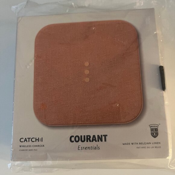 NWT Courant CATCH:1 Essentials Charging pad in Camel, never used, brand new - Picture 1 of 3